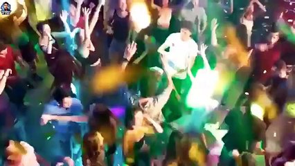 MILF  Hollywood Hot Romantic Movie Explained in Bengali