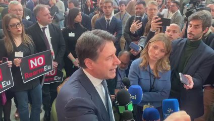Conte a Strasburgo: "Von der Leyen ci porta in economia di guerra"