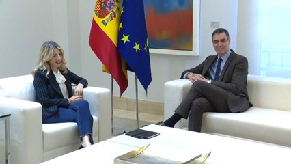 Sánchez y Díaz se emplazan a seguir hablando sobre el aumento del gasto en Defensa.