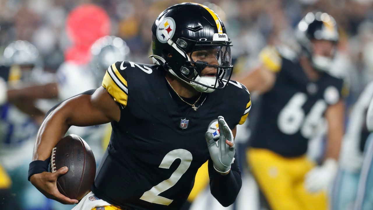 Justin Fields Signs with Jets, Leaves Steelers...