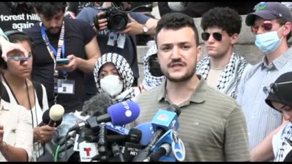 Un'ondata di proteste in Usa per la minaccia di espulsione a Mahmoud Khalil