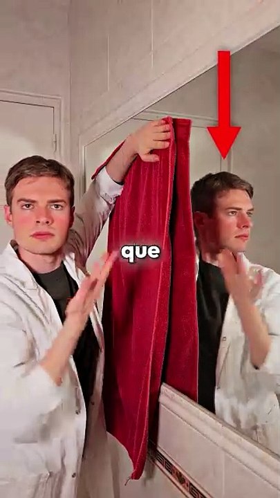 Comment les miroirs savent ce qui est derrière les objets ?