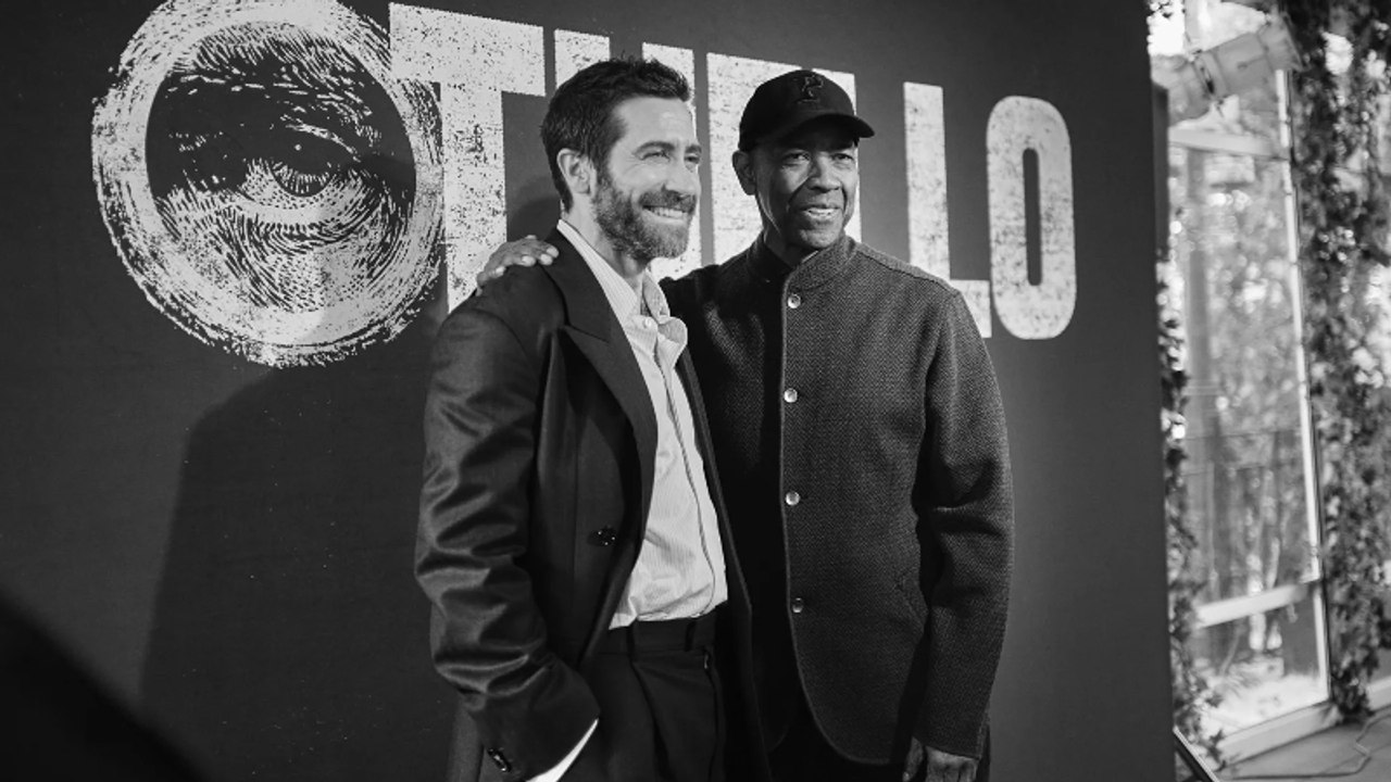 'Othello' With Denzel Washington & Jake Gyllenhaal Breaks Record for Highest Weekly Gross for a Broadway Play | THR News Video