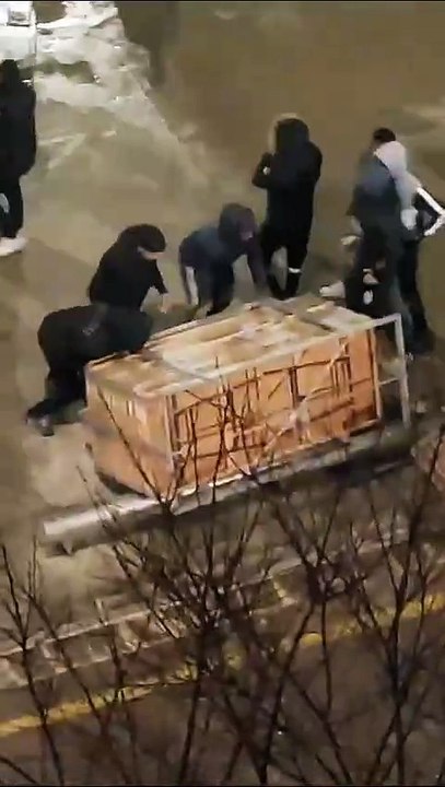 Incidentes en Salt tras el desalojo de un imán