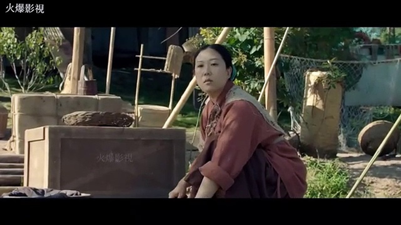 Epic Battle! Giant River Demon Devours Girl, but a Fisherman Defeats It in One Strike!