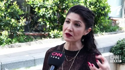 BU DA "KAHKAHA YOGASI" RİTÜELİ! Palyaço, cadı, hayvan kostümleri...