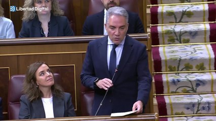 Bendodo retrata la hemeroteca de Montero: "Hace y dice lo contrario"