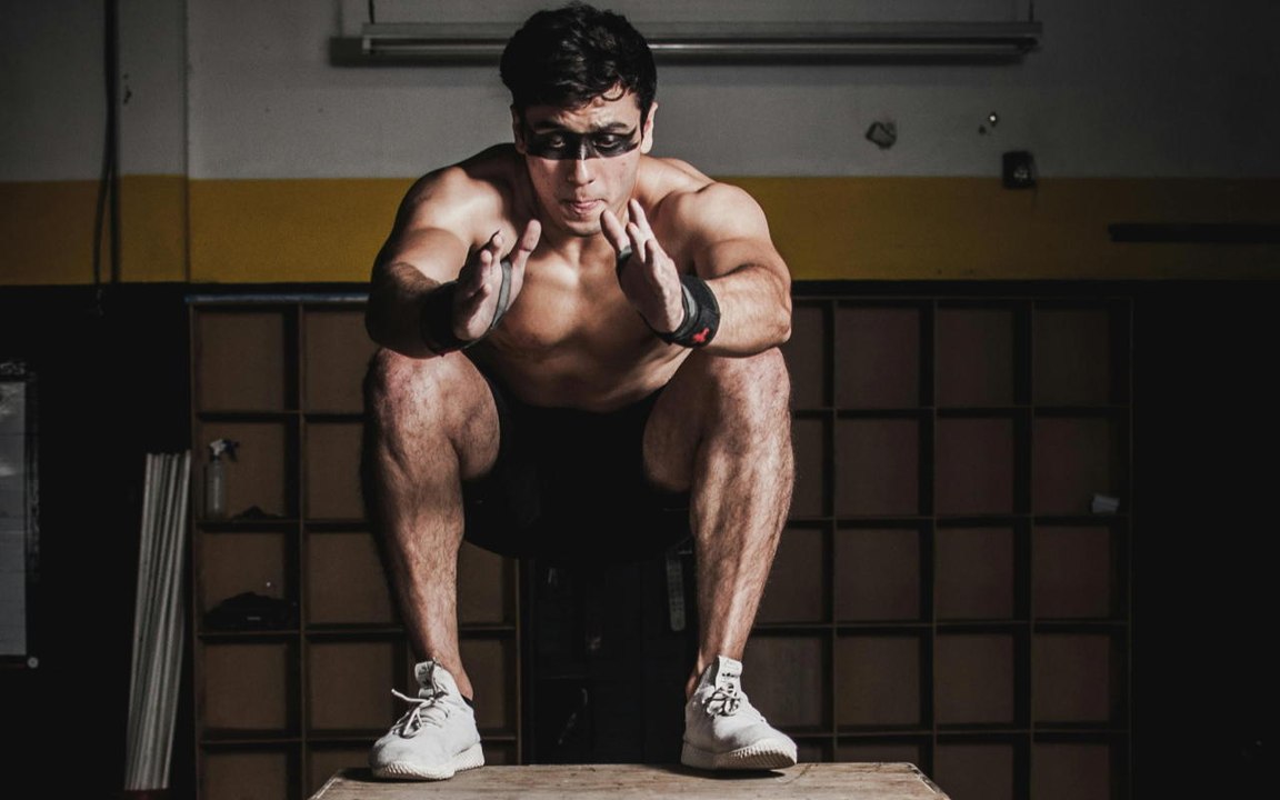 Squat: ecco perché è da considerare il re degli esercizi