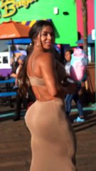 Fitness Motivation Model Muscle Mommy