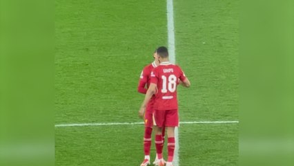 La desolación de Darwin Núñez tras fallar su penalti y ser eliminado por el PSG