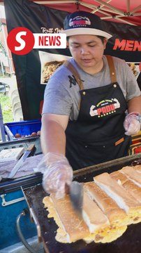 Small but mighty: Section 4, Kota Damansara Ramadan Bazaar draws crowds