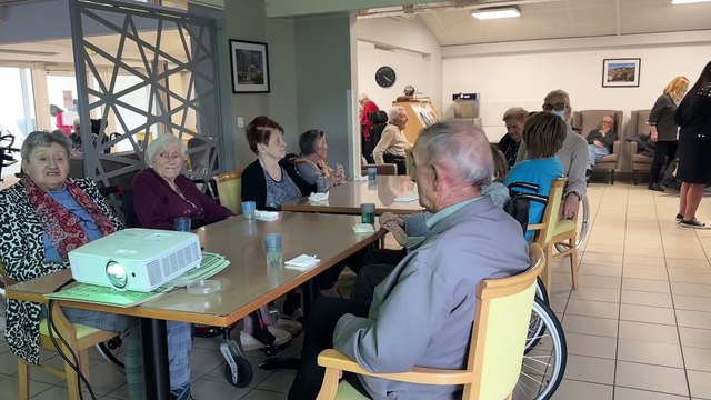 Une exposition sur la loi Neuwirth dans une résidences pour personnes âgées