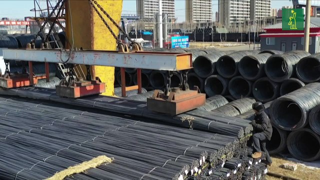 Entran en vigor los aranceles de EEUU al acero y aluminio, China y la UE responden con firmeza