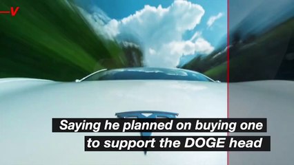 Trump Photographed With Notes That Look Like a Sales Pitch for Tesla at White House Event