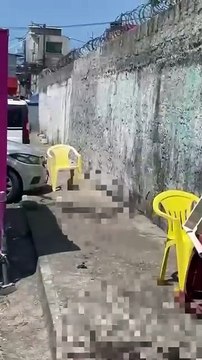 Dois homens são executados a tiros em via pública no bairro de Cajazeiras; assista