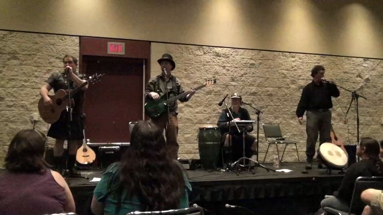 MegaCon 2012: Emerald Rose (9) - Choclolate Frog