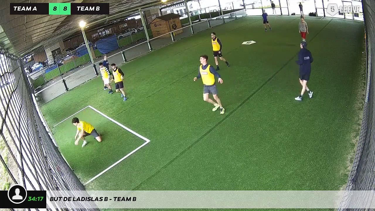 But de Ladislas B - Team B