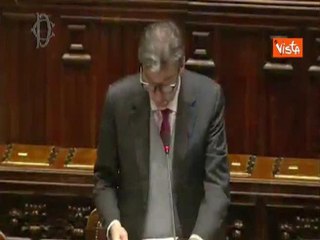 Giorgetti: "No finanziamento difesa a scapito di sanità e servizi pubblici"