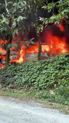 Incendian camioneta de Barrick en comunidad el Rayo en Cotuí