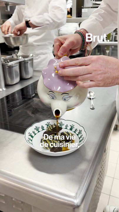 Dans les cuisines du restaurant de Jean Imbert à Disneyland Paris