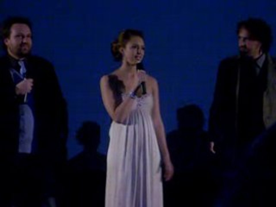 Jessica alba avant-première the eyes