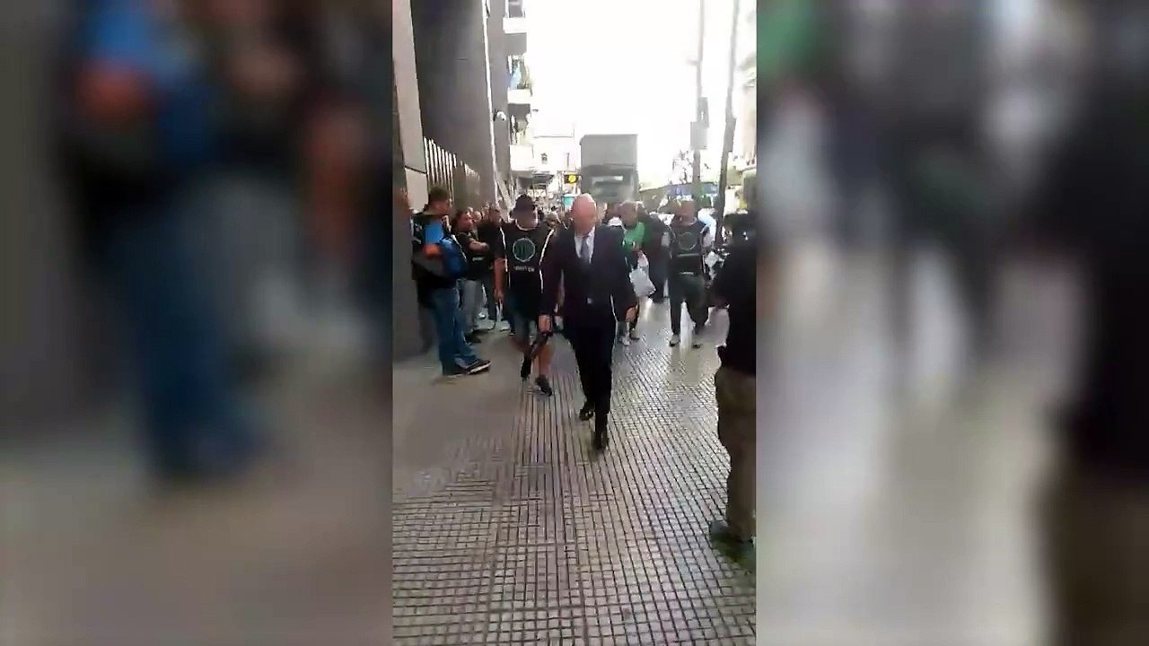 Los insultos de hinchas a Espert