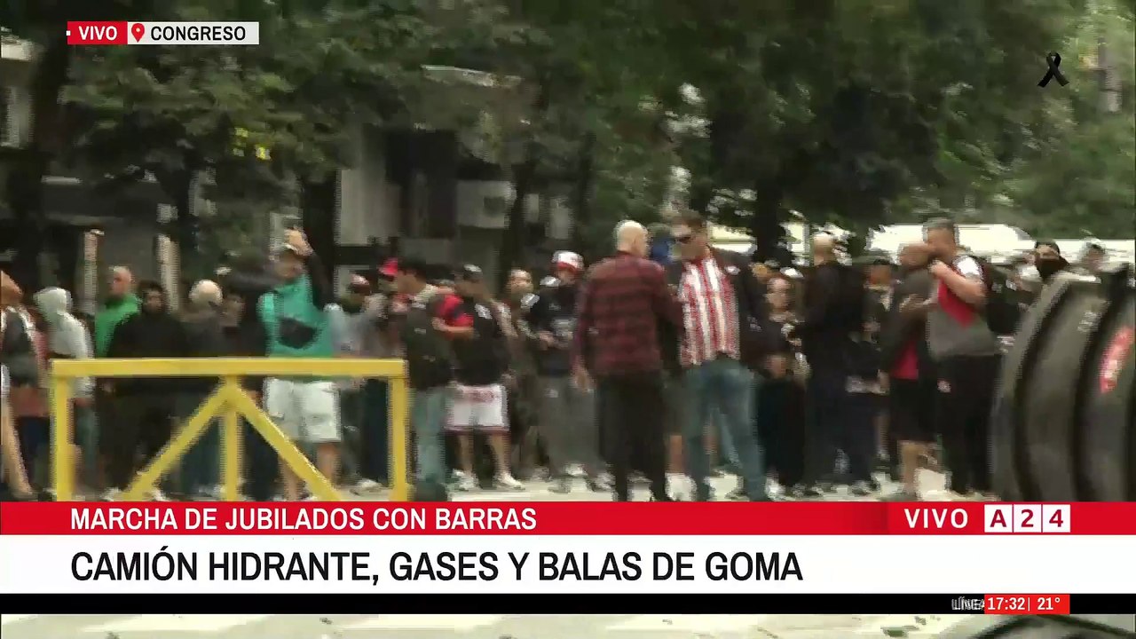 🔴 CONGRESO AL ROJO VIVO: LA MARCHA A FAVOR DE LOS JUBILADOS TERMINÓ EN UNA BATALLA CAMPAL