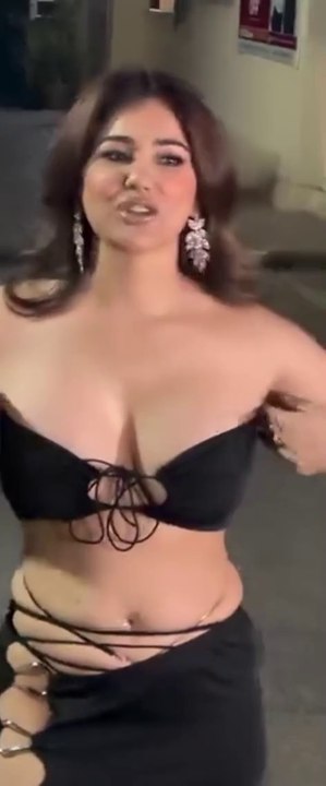 Bro got chocolates for everyone😍 In this episode of Just Kangana Sharma Things🥰Looking Gorgeous🌹