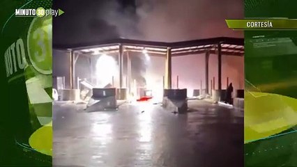 Peaje Laberinto en Huila queda destruido tras incendio provocado por manifestantes indígenas