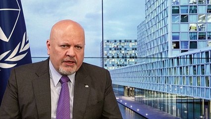 Ex-presidente das Filipinas é entregue ao TPI e assume responsabilidade