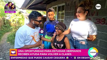 Familia recibe ayuda para los estudios de sus hijos