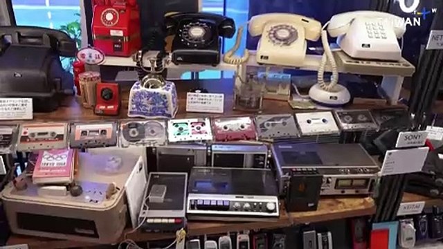 Museum of Defunct Gadgets in Tokyo Shows History of Tech