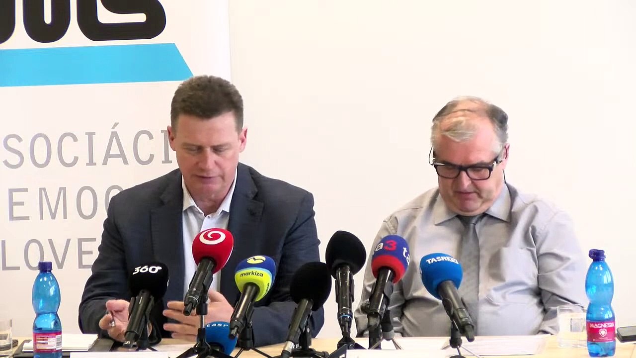 ZÁZNAM: M. Petko pozastavuje svoje pôsobenie vo funkcii prezidenta ANS