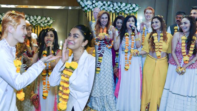 Colorful-Musical Holi: K-Pop Star Aoora, Dr Sanjanaa Jon, Singer Shibani Kashyap & Ankita Celebrate!