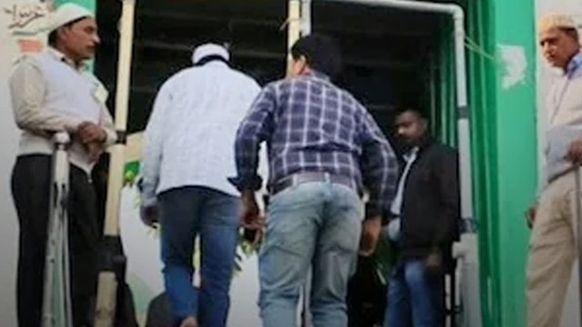 Sambhal की Jama Masjid पहुंची ASI Team