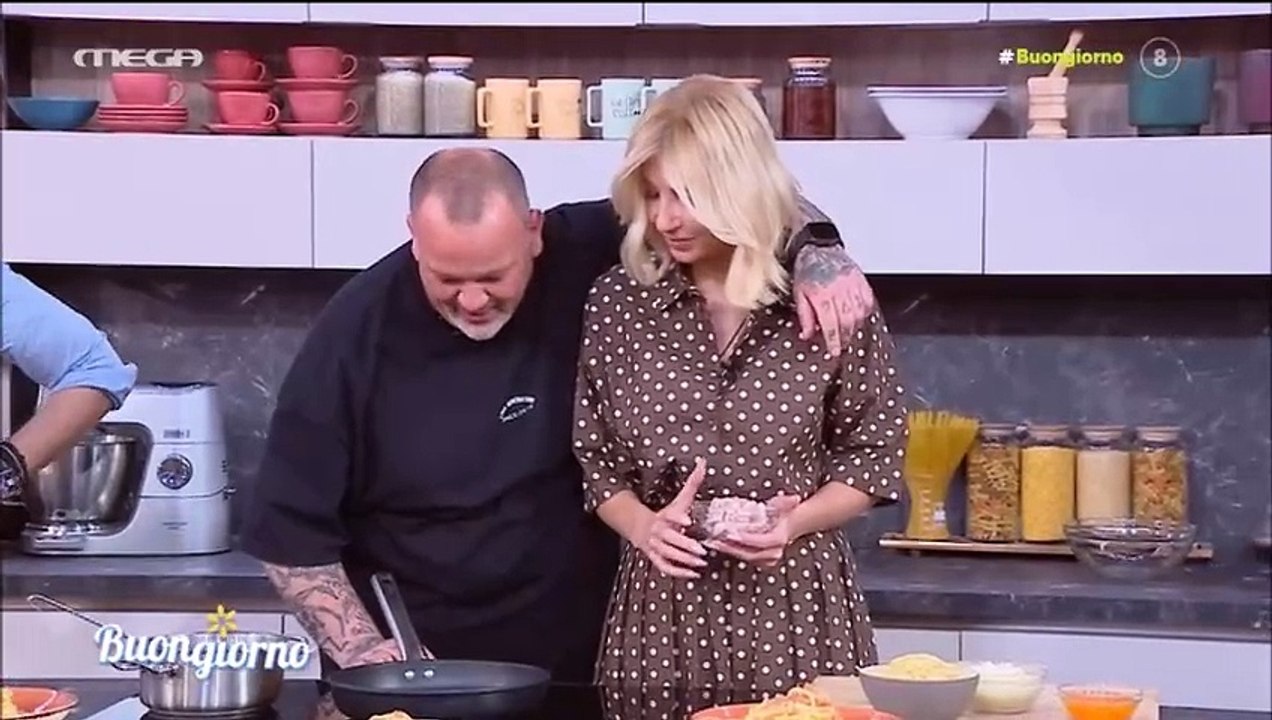 «Κάγκελο» η Σκορδά με τον Ουγγαρέζο: «Να στείλω μία οικειοθελή αποχώρηση! Δεν περνάω καλά»!