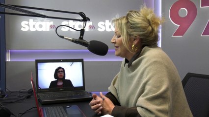 "Γυναίκες ...δυνατές," η Σταυρούλα Κουστένη, διδάκτωρ δημοσίου δικαίου Νομικής Σχολής ΕΚΠΑ, ελεγκτής νομικής υποστήριξης ΑΑΔΕ και γυναίκα με οπτική αναπηρία, στον STARFM