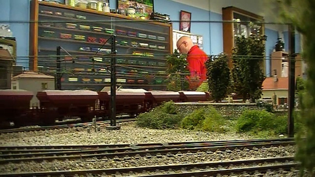 Compilation de circulations de trains sur le réseau du Modélisme Ferroviaire Coutras 33 tout au long de l'année 2018