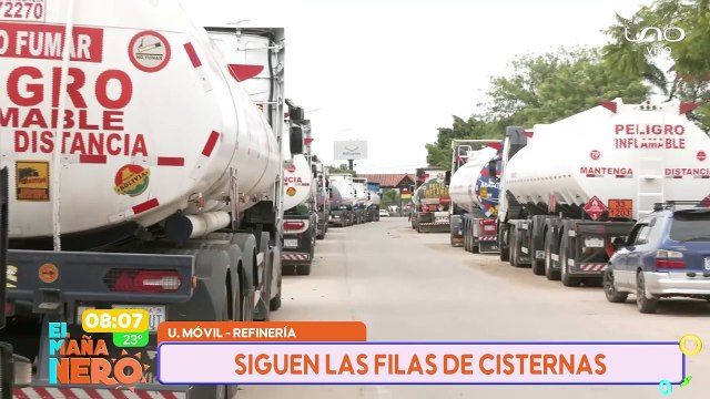 SCZ SIGUEN LAS FILAS DE CISTERNAS EN REFINERÍA