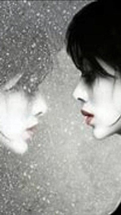 this voice always trip me out