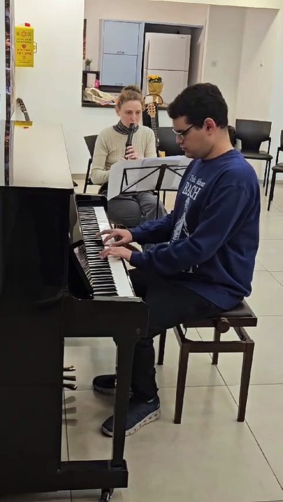 Bach Prelude & Fugue in C minor, BWV 847 Live with Flute duet