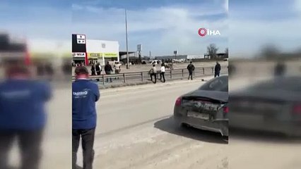 D-100 kara yolundan kaos: Vatandaşlar arabalarını bırakıp peşinden koştu!