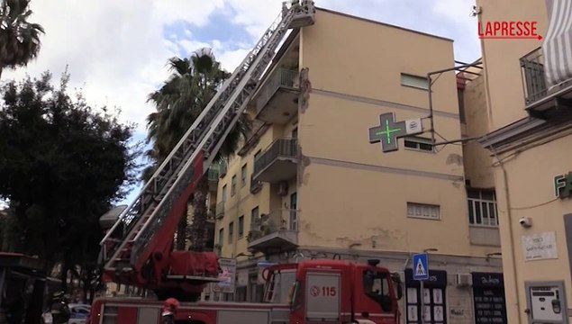 Terremoto Campi Flegrei, a Bagnoli vigili del fuoco al lavoro per mettere in sicurezza edifici lesionati
