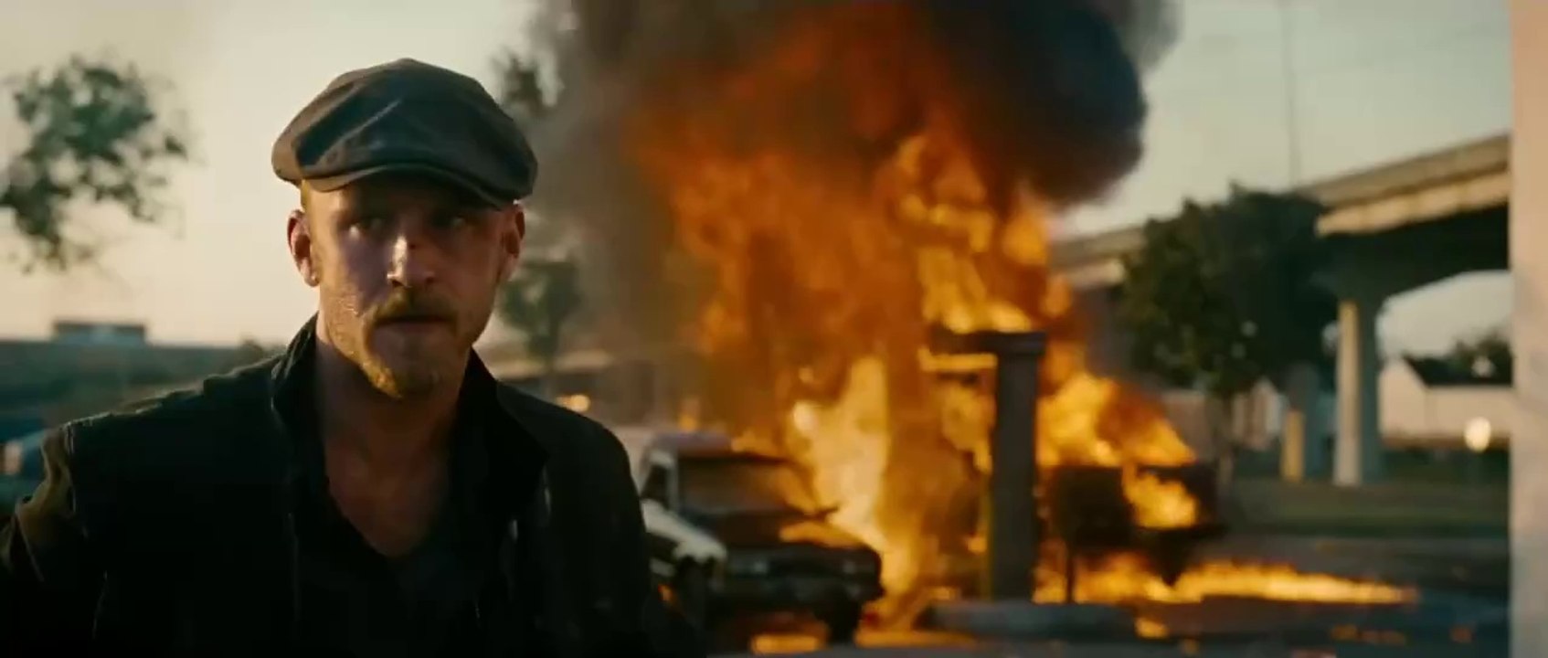 The Mechanic (2011) Official Trailer HD