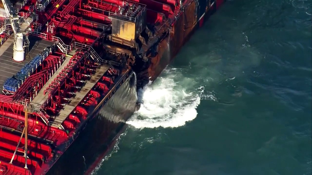 Oil tanker in North Sea collision no longer on fire - video Dailymotion