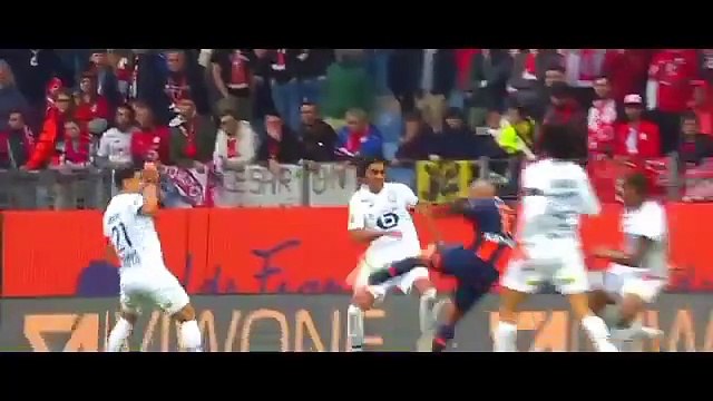 Las mejores atajadas de Lucas Chevalier con el Lille