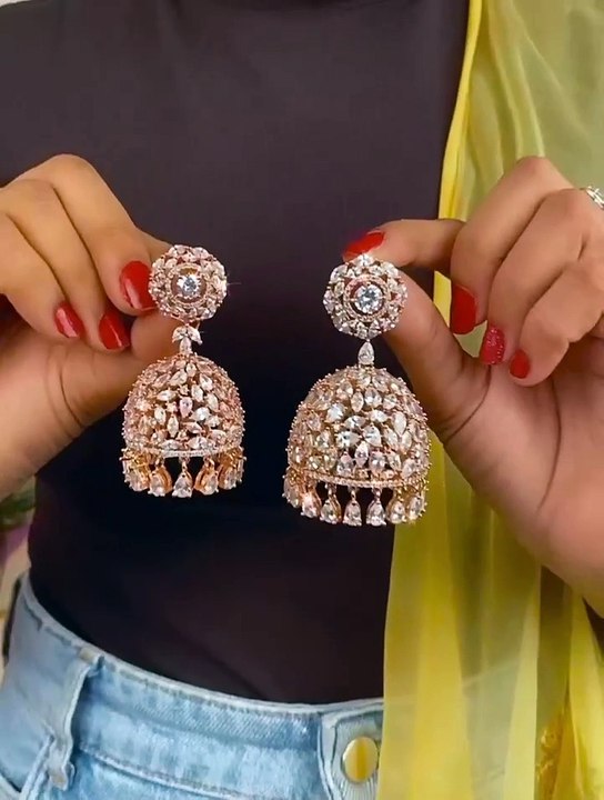 Beautiful new design earrings😊