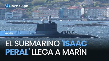 El submarino 'Isaac Peral' llega a la Escuela Naval Militar de Marín en un evento histórico