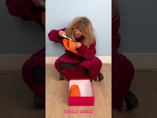 Have You Ever Been In A Smart Home?! Watch And Get Jealous! 🏠😂 #funny