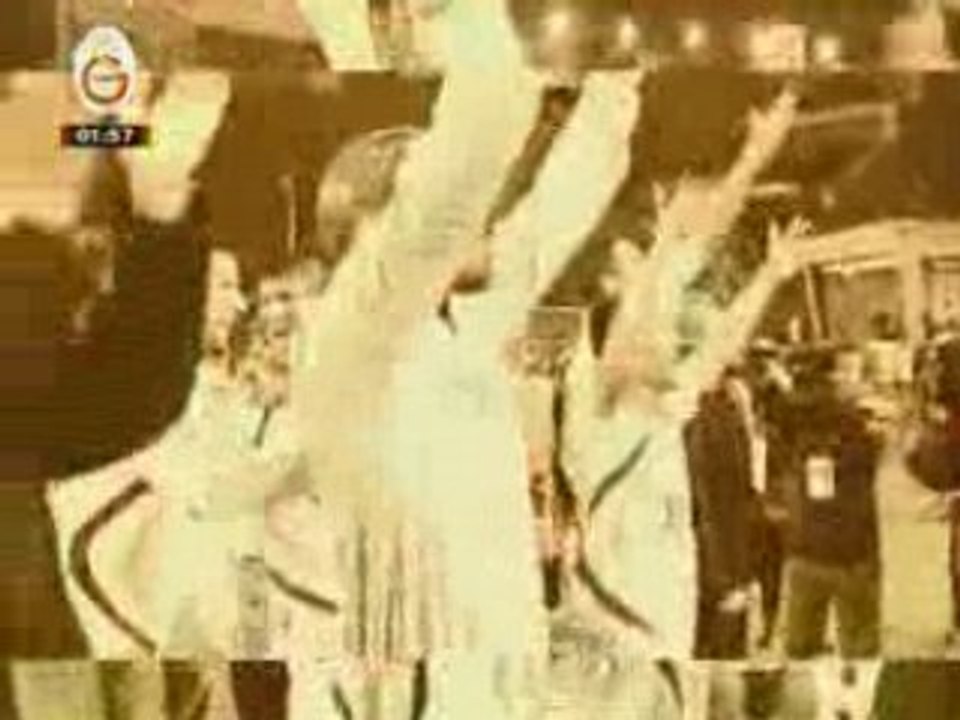 Galatasaray : Çıldırın Çıldırın Klip V1